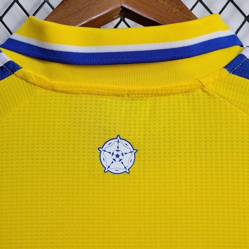 Maglia da trasferta del Leeds United 2024