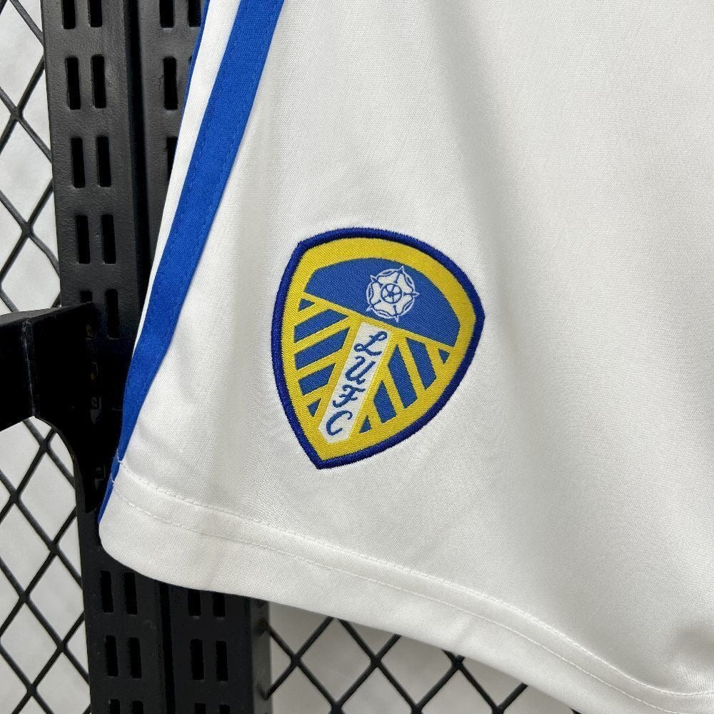 Pantaloncini da casa Leeds United 2025