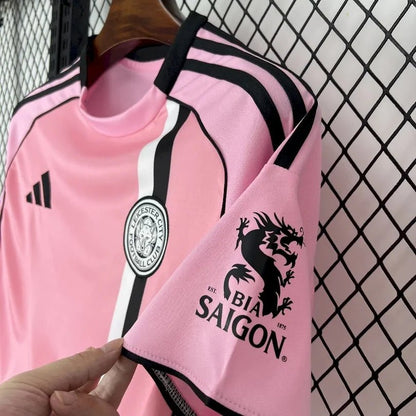 Terza maglia da trasferta del Leicester City 2025