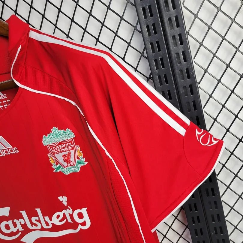 Domowa koszulka Liverpoolu 2006