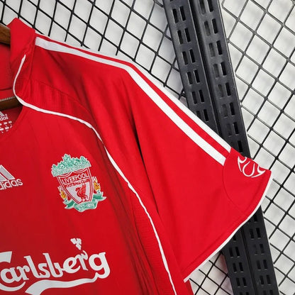 Domowa koszulka Liverpoolu 2006