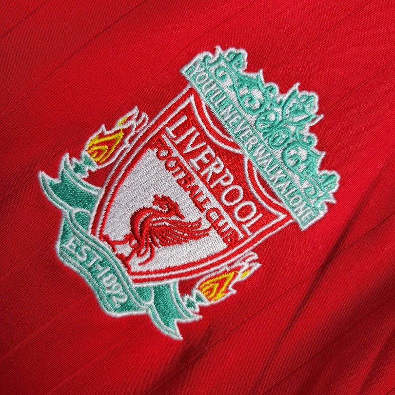 Domowa koszulka Liverpoolu 2006