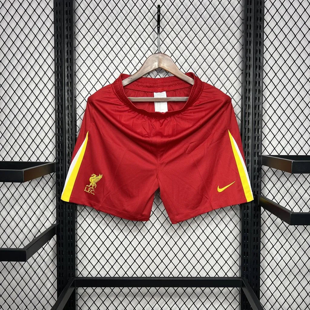 Calções de casa do Liverpool 2024