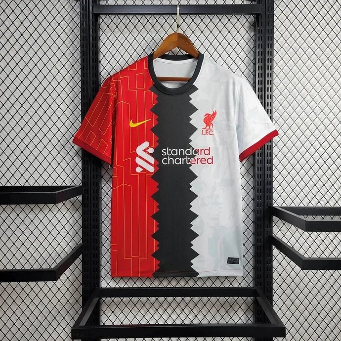 Camiseta tricolor del Liverpool 2024