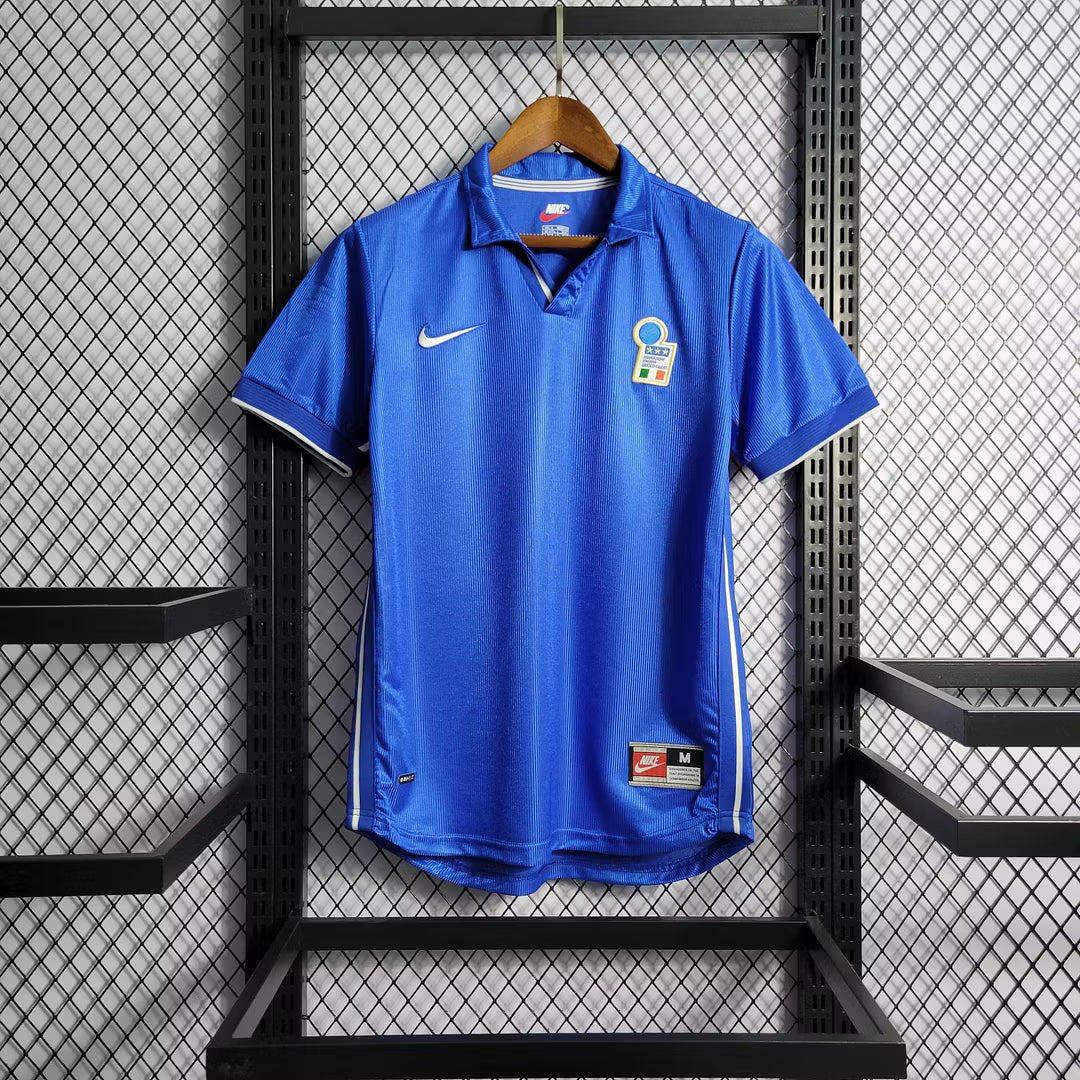 Camiseta local de Italia 1998