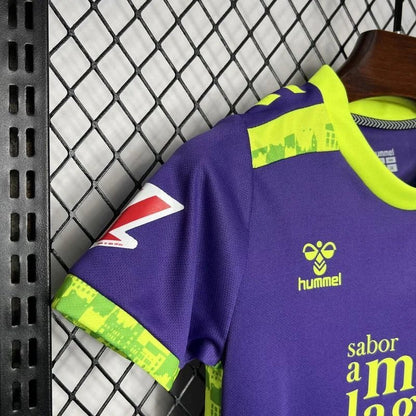 Camisola alternativa do Málaga 2024