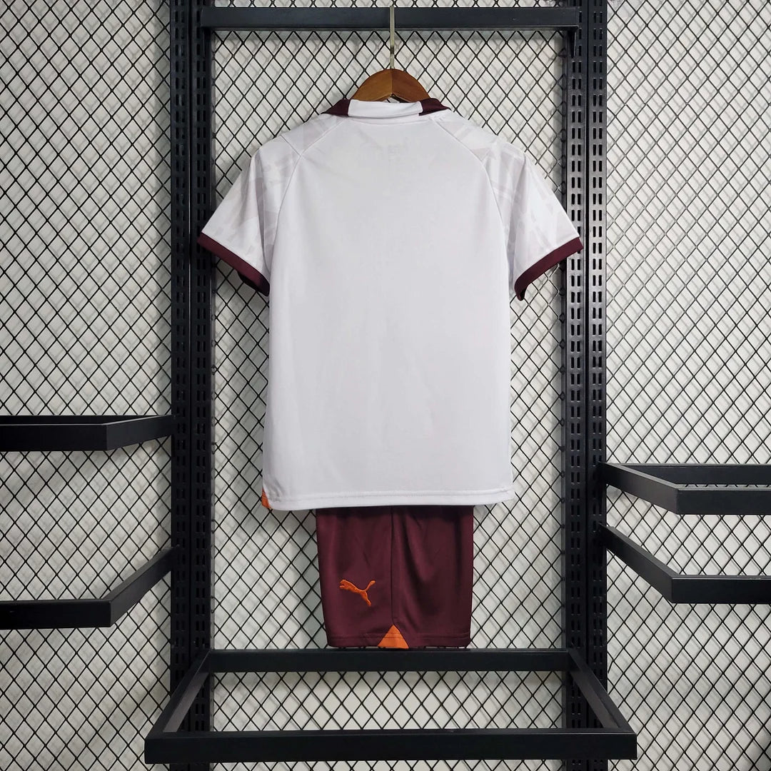 Camisola de fora do Manchester City 2023