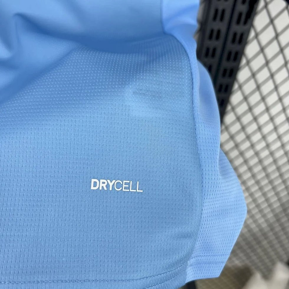 Camisola principal do Manchester City 2025