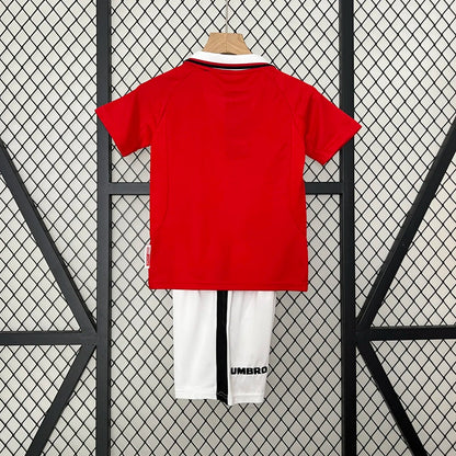 Camiseta local del Manchester United 1999