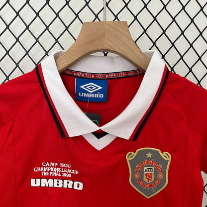 Camiseta local del Manchester United 1999