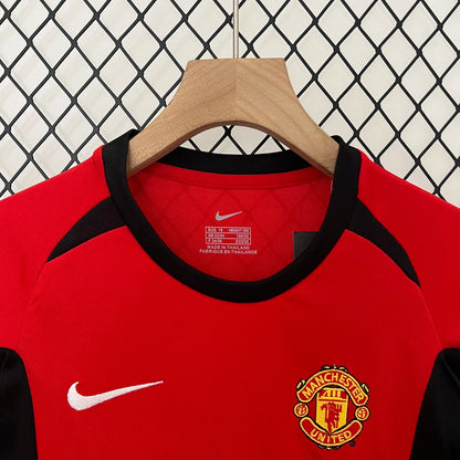 Camiseta local del Manchester United 2002