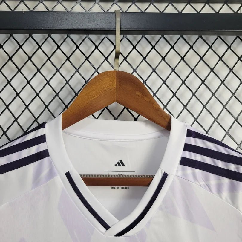 Manchester United 2025 Away Jersey