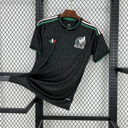 Drittes Auswärtstrikot Mexikos für die Weltmeisterschaft 2026