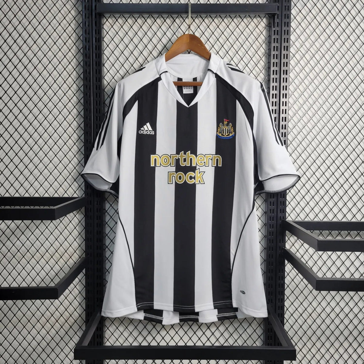 Domowa koszulka Newcastle 2004