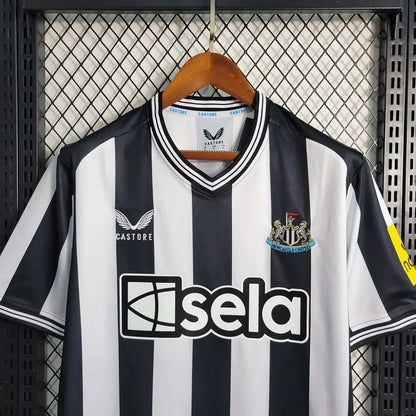 Camiseta local del Newcastle 2023