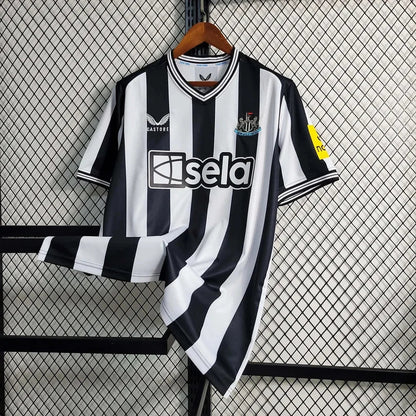 Camiseta local del Newcastle 2023