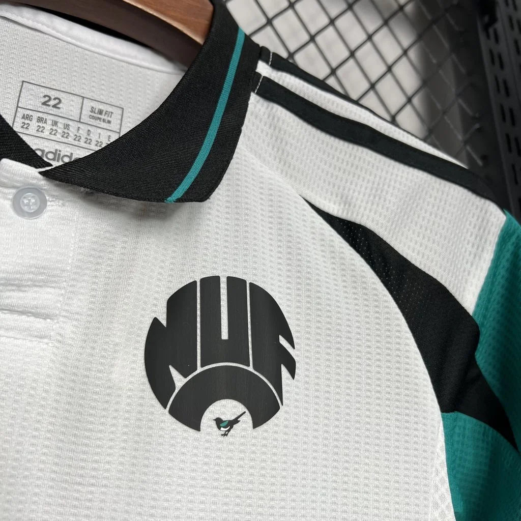 Newcastle 2024 trzecia koszulka