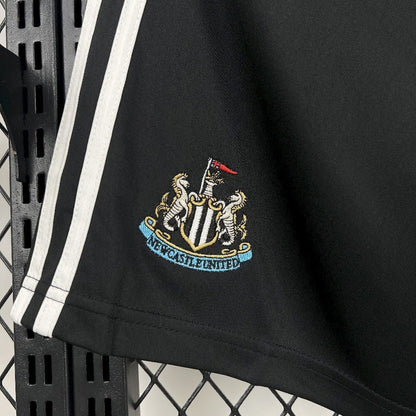 Newcastle 2025 thuisshorts