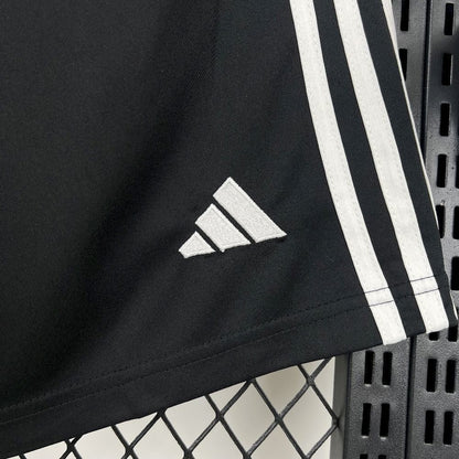 Newcastle 2025 thuisshorts