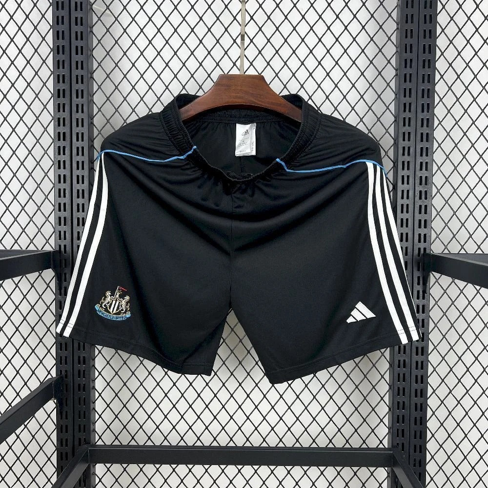 Newcastle 2025 thuisshorts