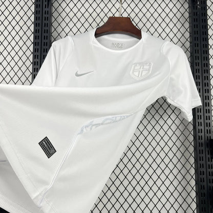 Troisième maillot extérieur de la Norvège pour la Coupe du monde 2026