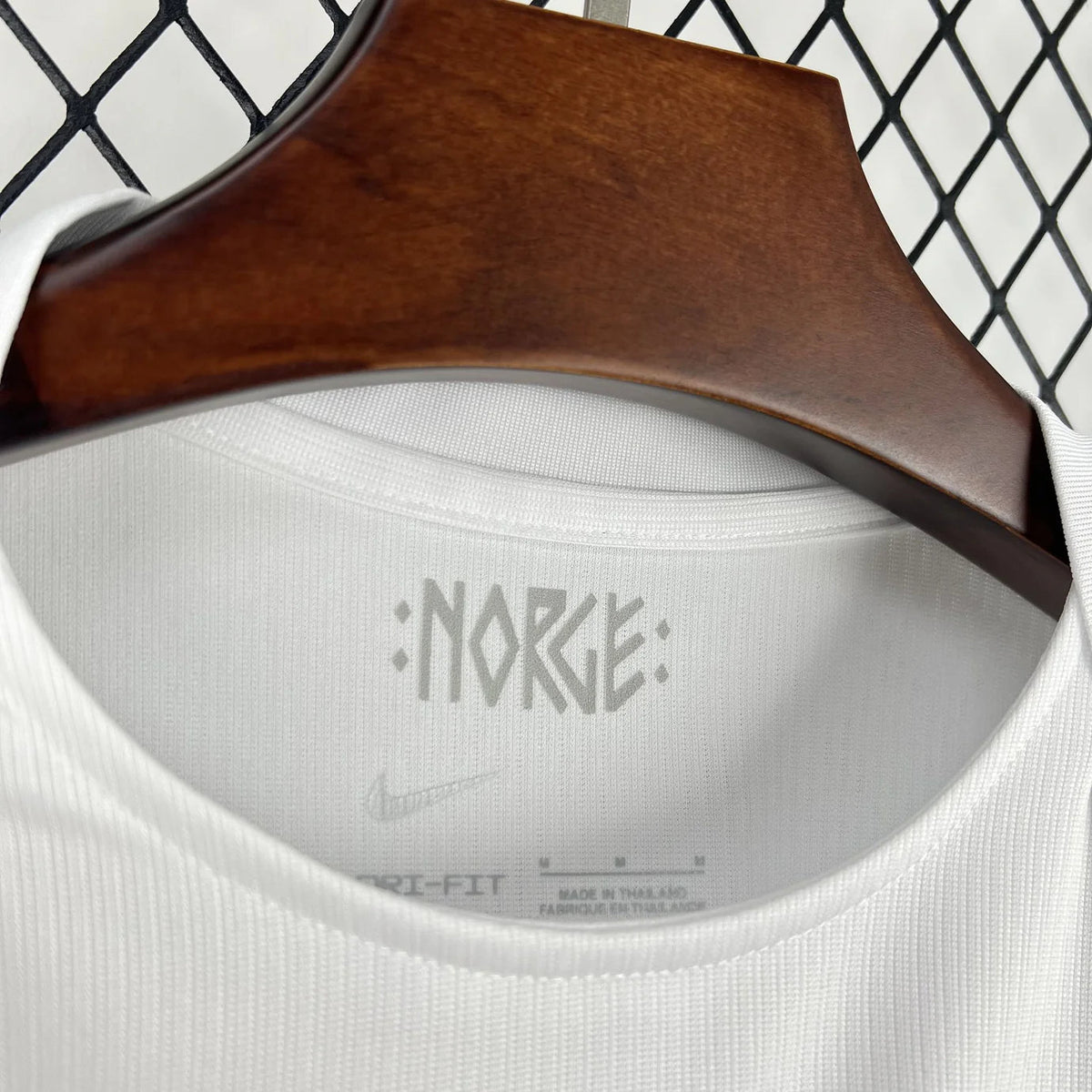 Troisième maillot extérieur de la Norvège pour la Coupe du monde 2026