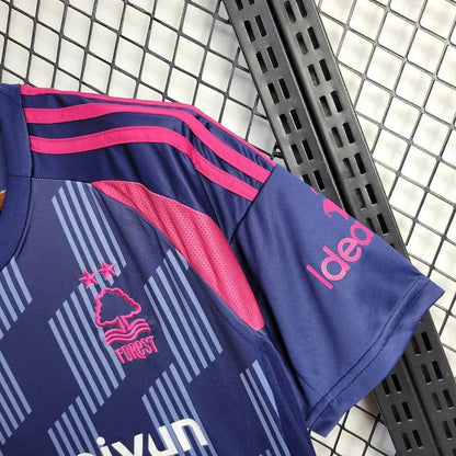 Wyjazdowa koszulka Nottingham Forest 2024