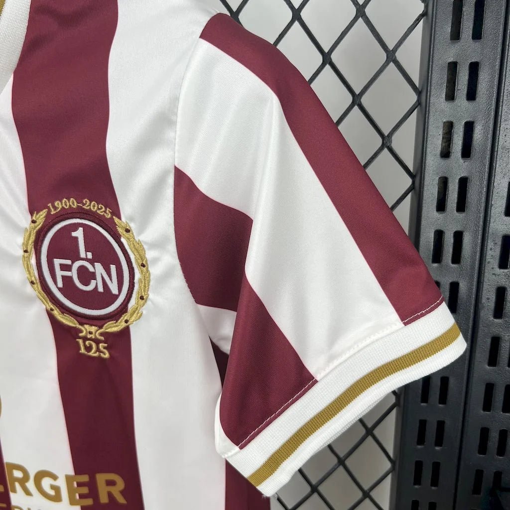 Nürnberg 2025 thuisshirt