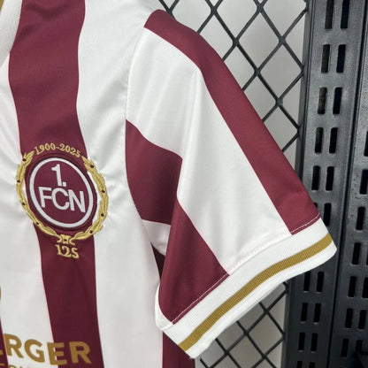 Nürnberg 2025 thuisshirt