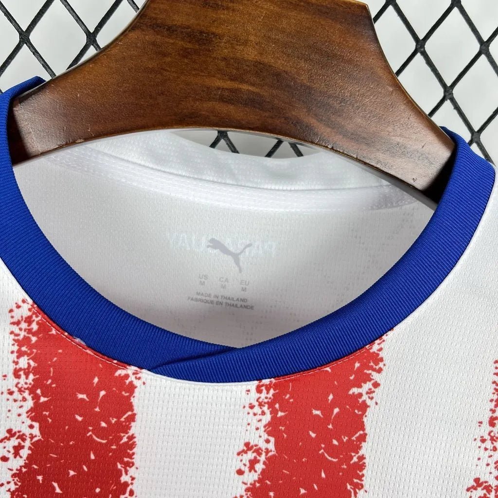 Maglia da casa del Paraguay per i Mondiali 2026