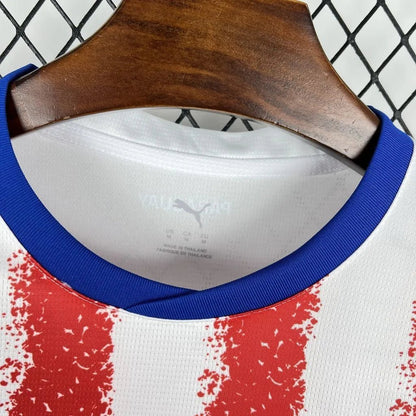 Maglia da casa del Paraguay per i Mondiali 2026