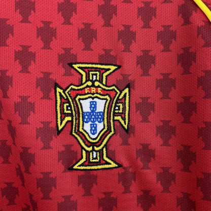 Camisola principal de Portugal 2004