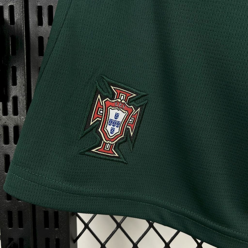 Short domicile du Portugal 2025