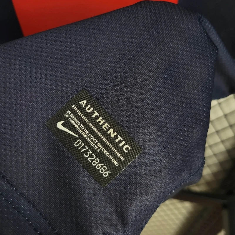 Maillot domicile du PSG Paris Saint-Germain 2013