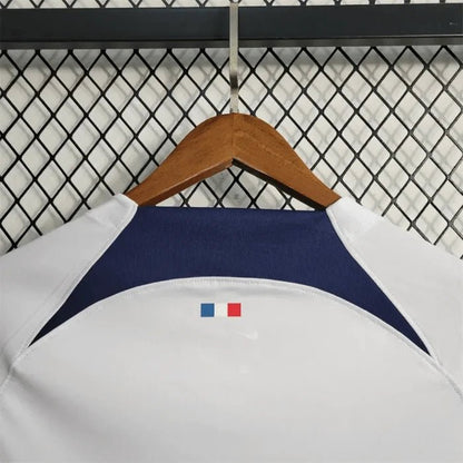 Maillot extérieur 2023 du PSG Paris Saint-Germain