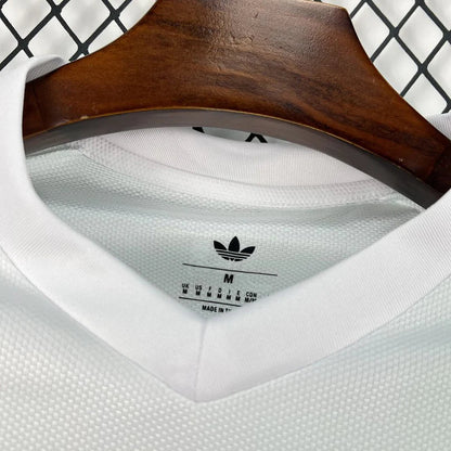 Camisola alternativa do Qatar para o Campeonato do Mundo de 2026