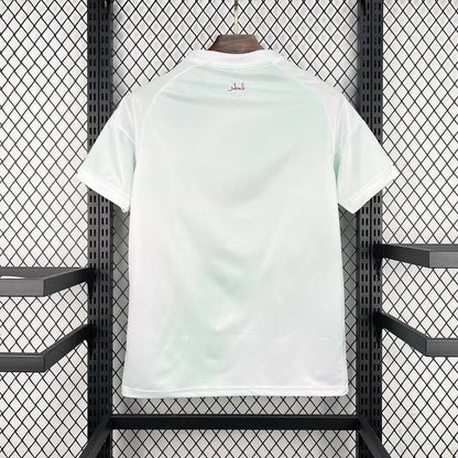 Camisola alternativa do Qatar para o Campeonato do Mundo de 2026