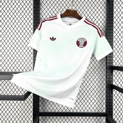 Camisola alternativa do Qatar para o Campeonato do Mundo de 2026