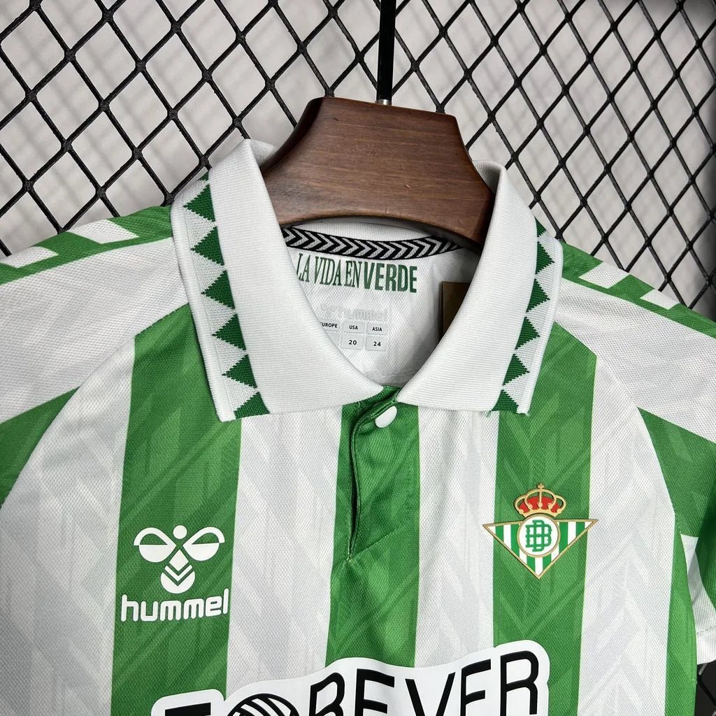 Maillot domicile du Real Betis 2024