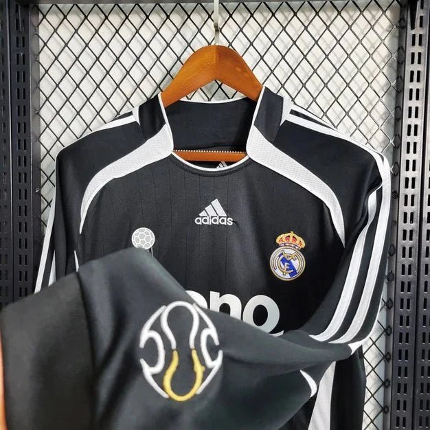 Maglia da trasferta a maniche lunghe del Real Madrid 2006 L/S