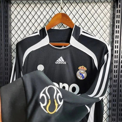 Maglia da trasferta a maniche lunghe del Real Madrid 2006 L/S