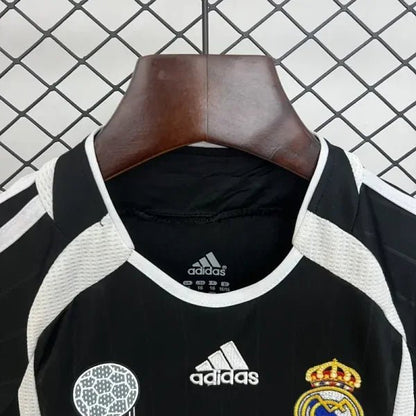 Real Madrid 2006 derde uitshirt