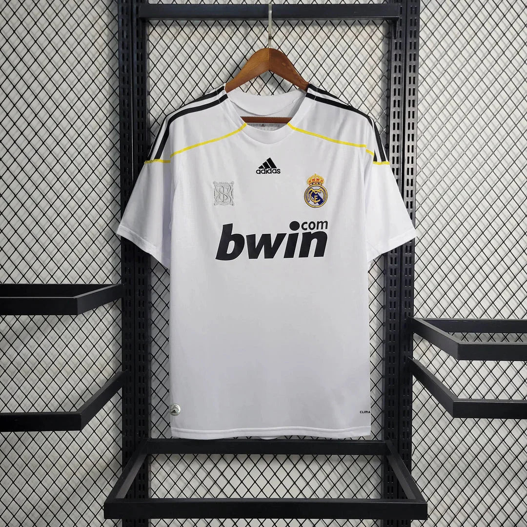 Camisola principal do Real Madrid 2009