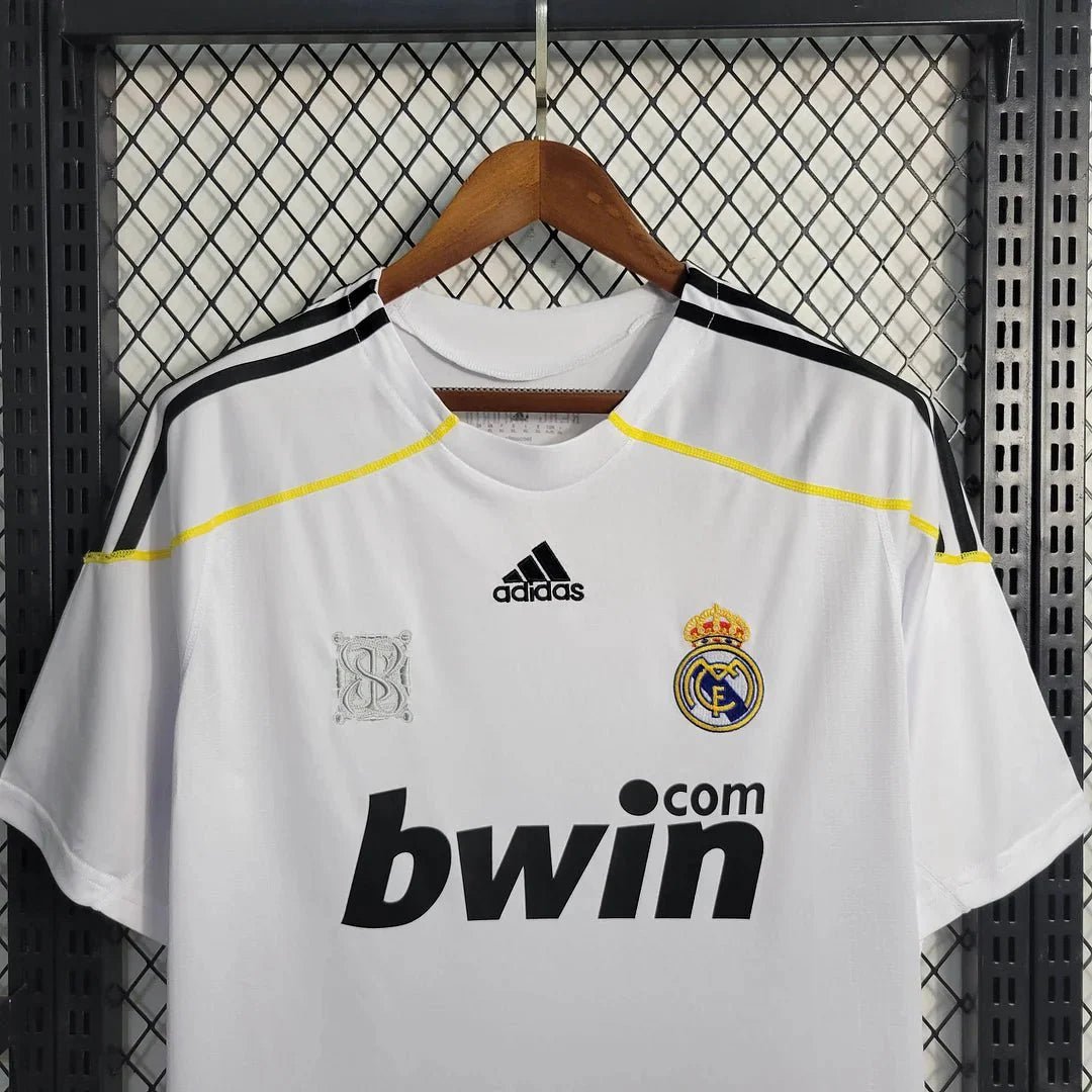 Camisola principal do Real Madrid 2009