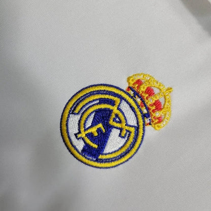 Camisola principal do Real Madrid de 2011