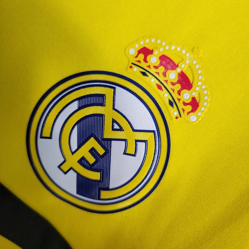 Real Madrid 2011 Yellow Goalkeeper Jersey