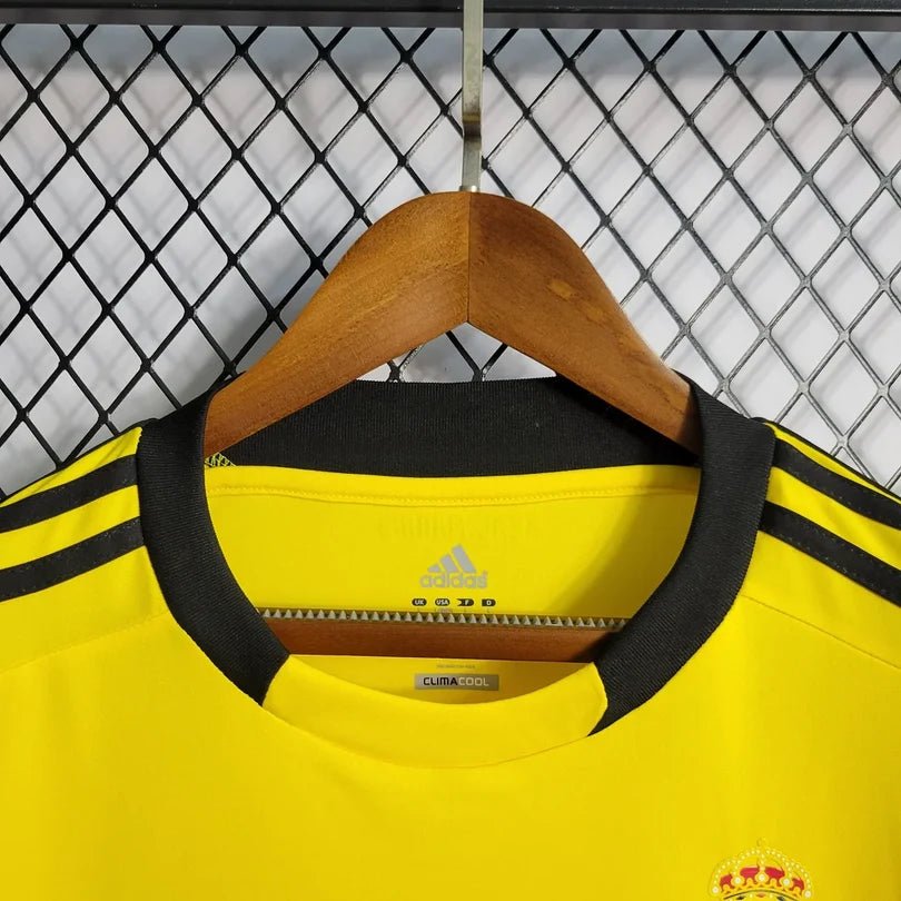 Real Madrid 2011 Yellow Goalkeeper Jersey