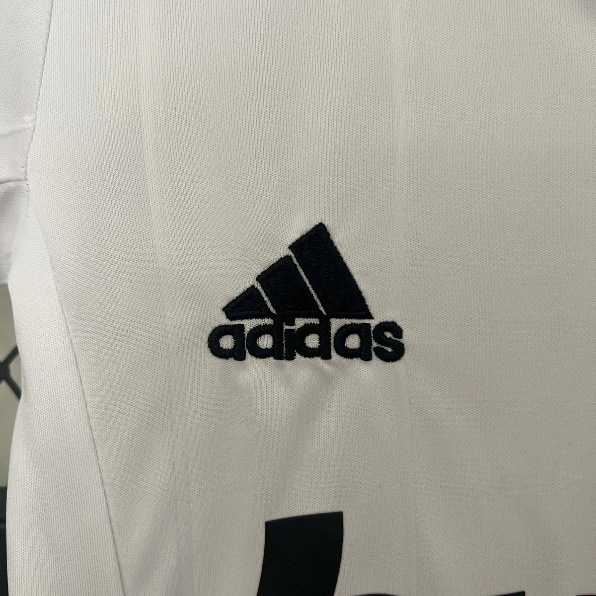 Camiseta local del Real Madrid 2012