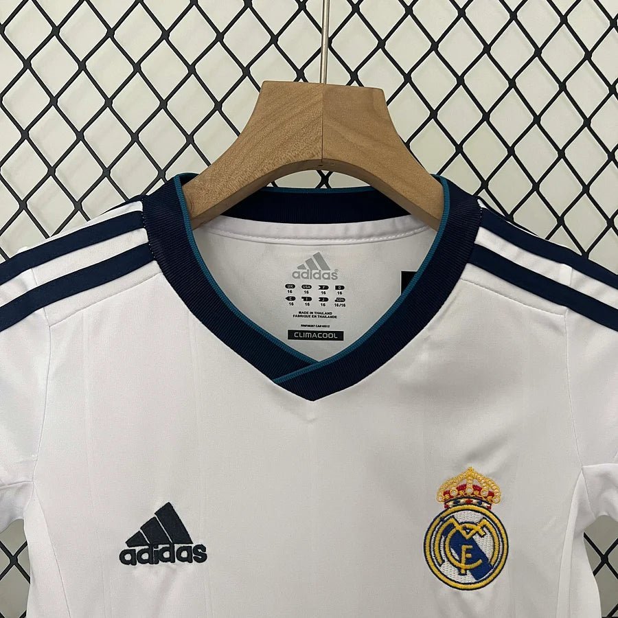 Camiseta local del Real Madrid 2012
