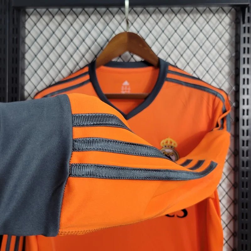 Camiseta de visitante alternativa de manga larga del Real Madrid 2013 L/S